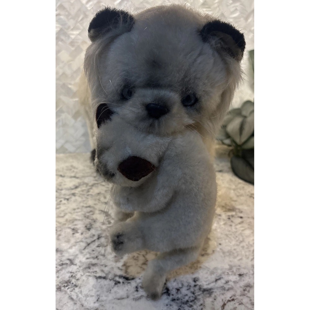 Vintage 1983 Avanti Realistic Plush Stuffed Animal Himalayan Mother Cat w/Kitten